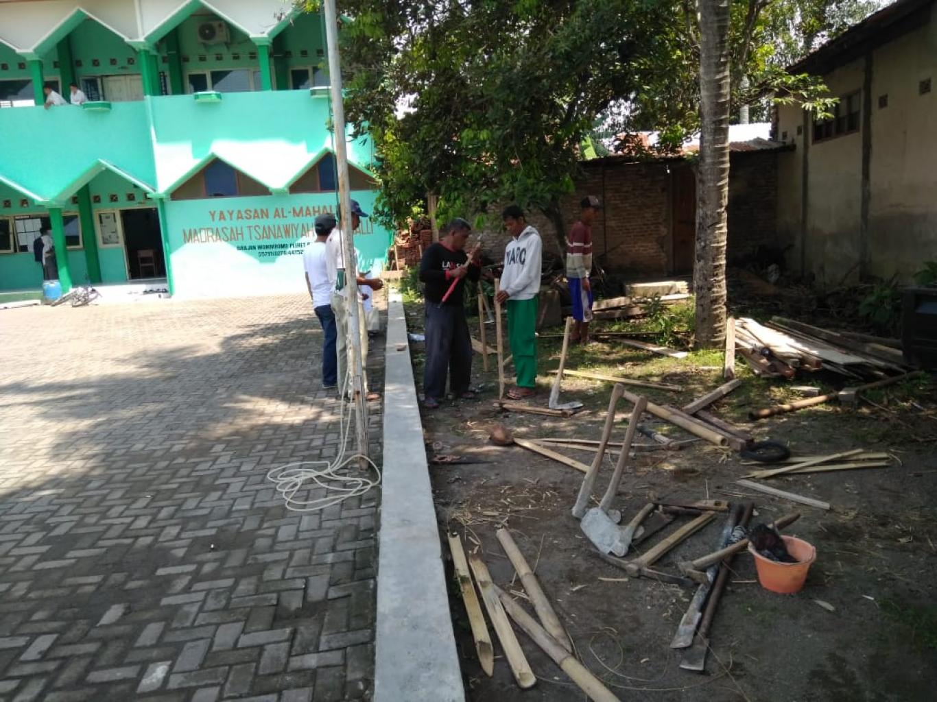 BISMILLAH PEMBANGUNAN ATAP MASJID BRAJAN DIMULAI